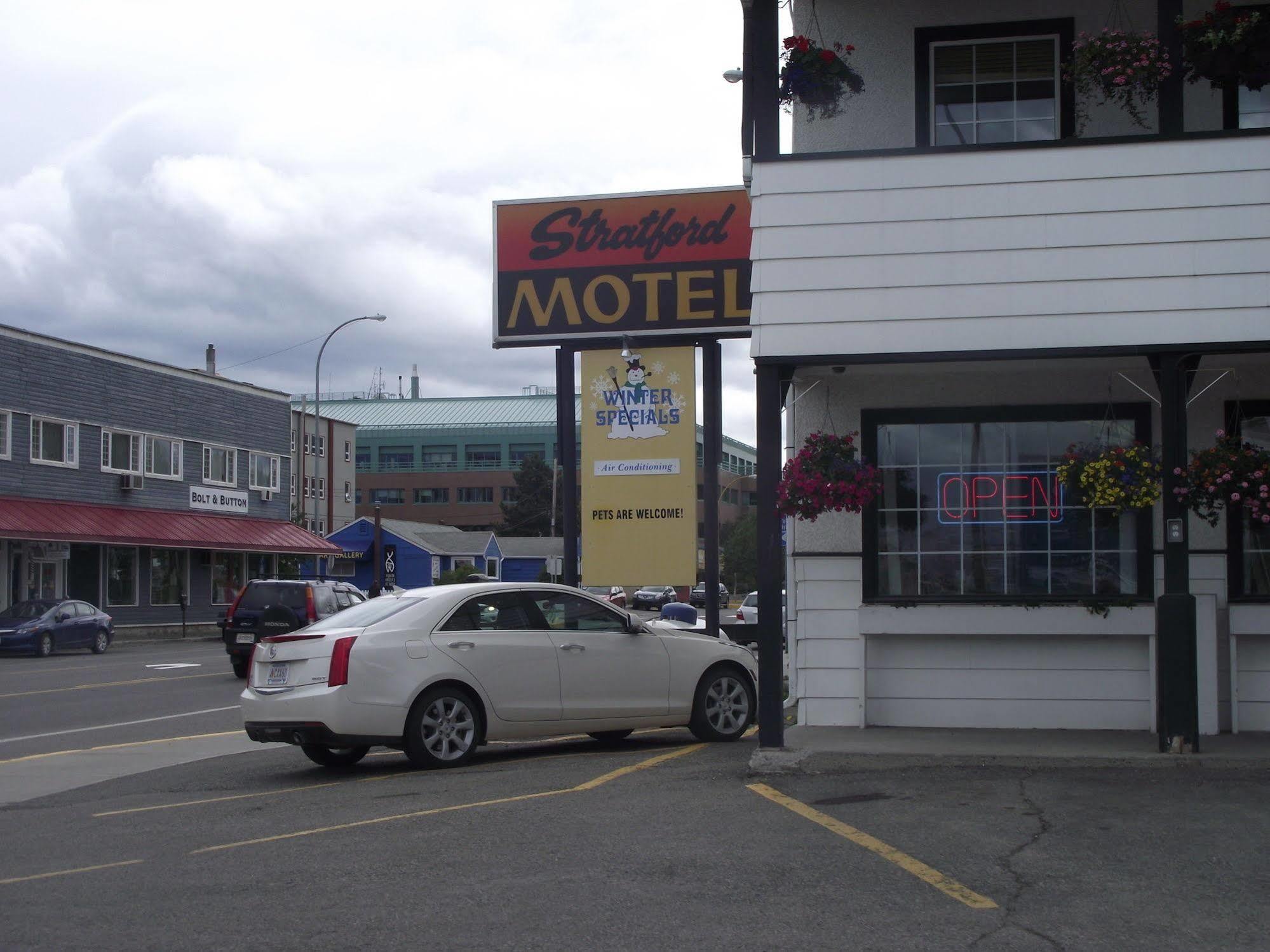 Stratford Motel Whitehorse Esterno foto