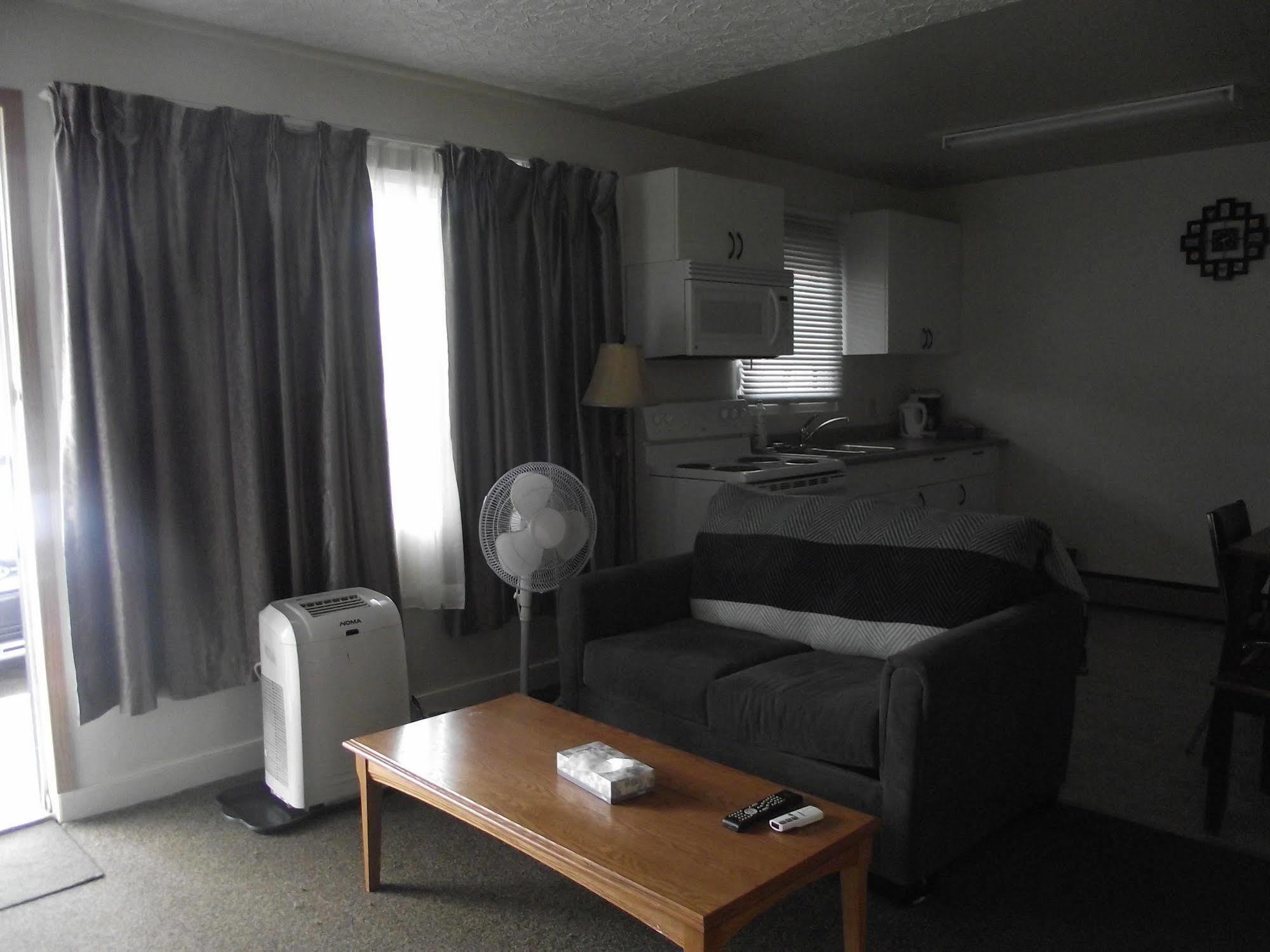 Stratford Motel Whitehorse Esterno foto