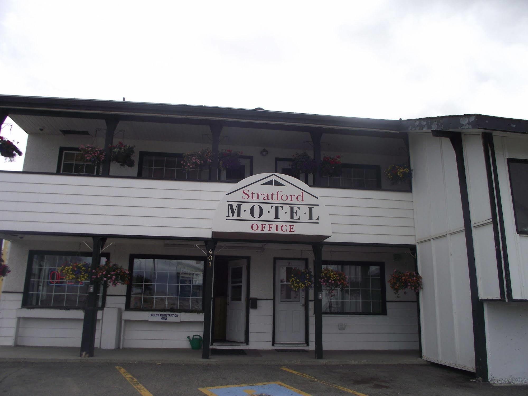 Stratford Motel Whitehorse Esterno foto