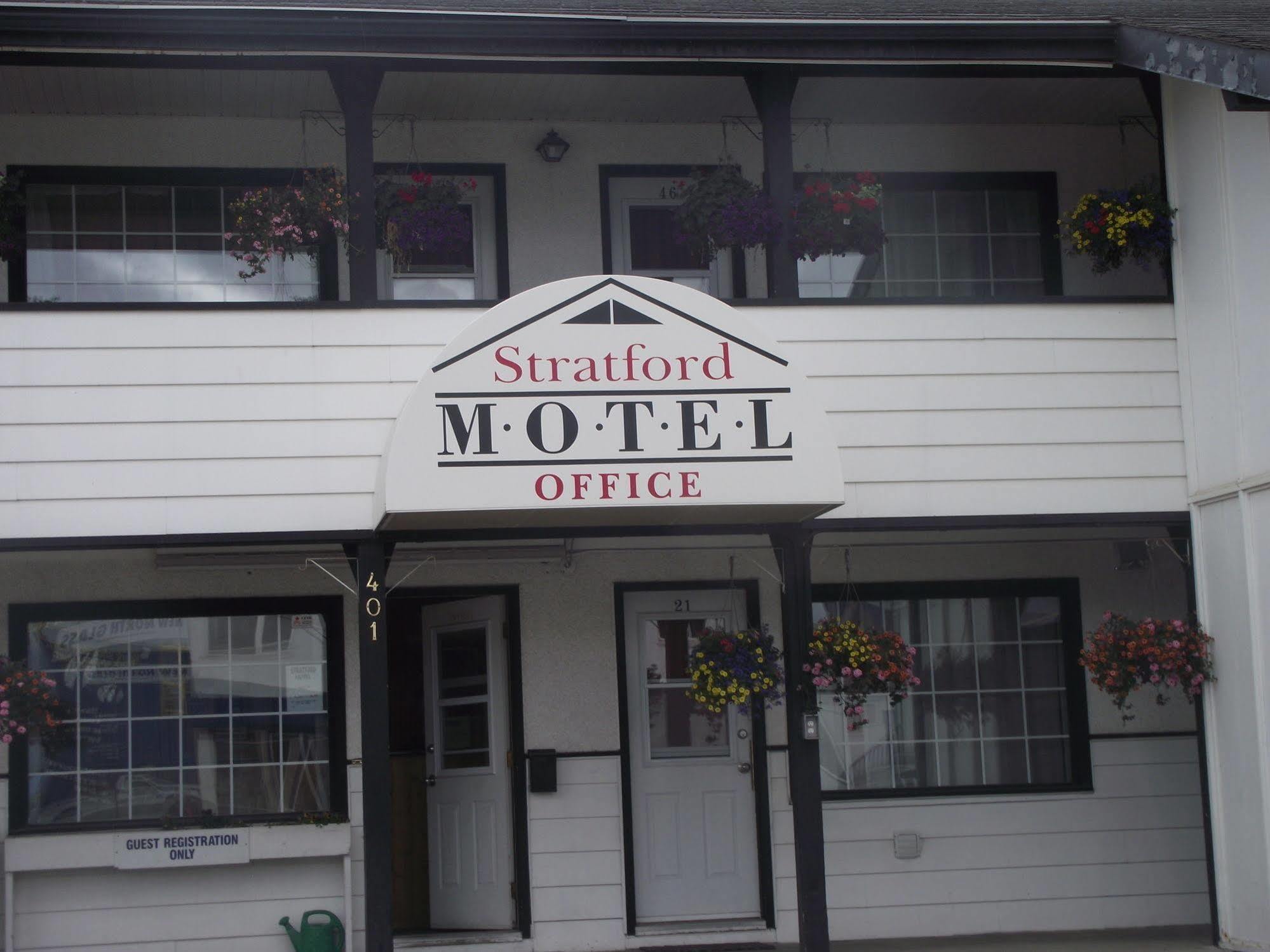Stratford Motel Whitehorse Esterno foto